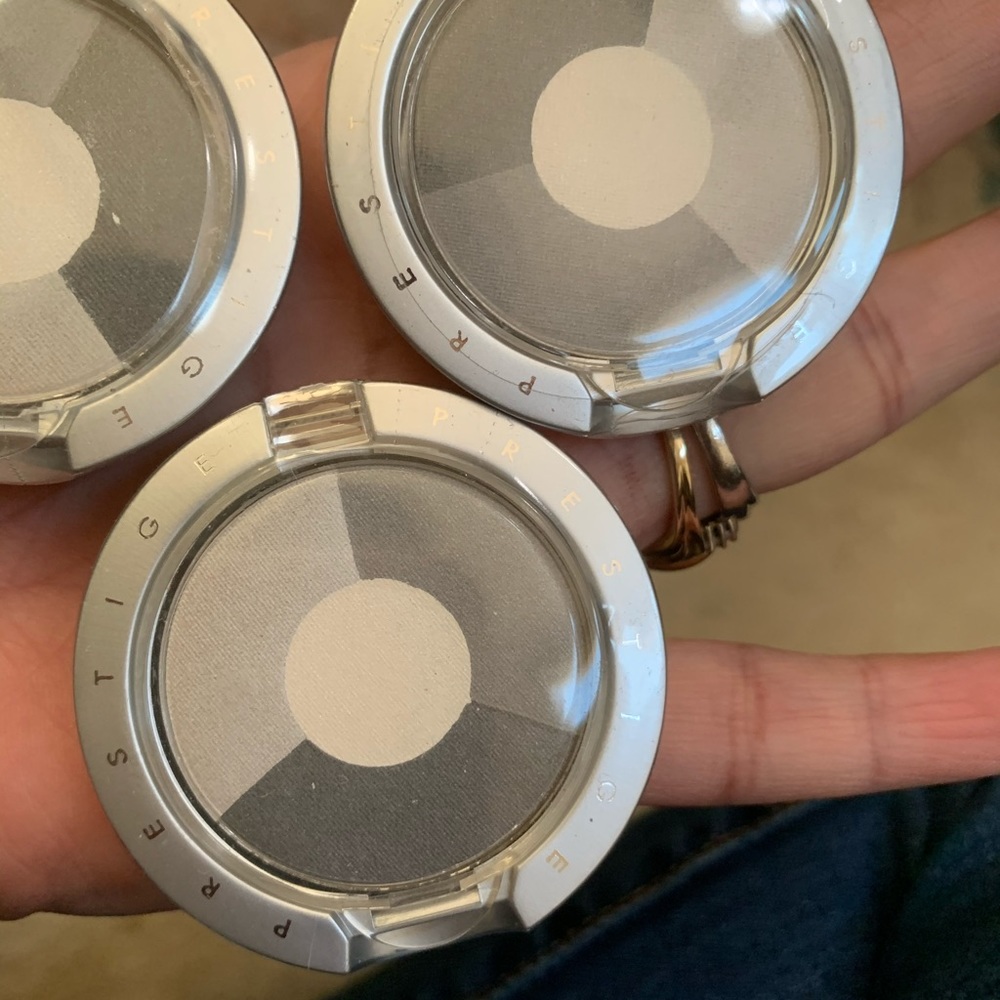 Prestige Eye Shadow Quads EK-06 STORM .